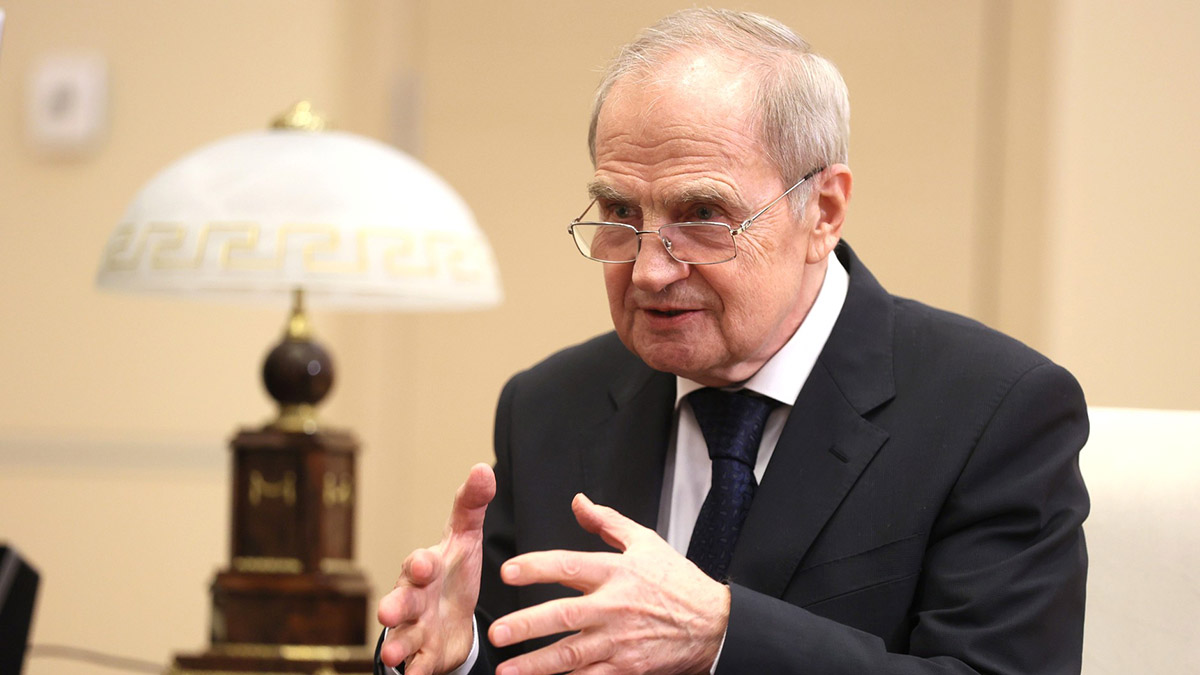 Глава Конституционного суда Зорькин назвал условие возвращения смертной казни в РФ