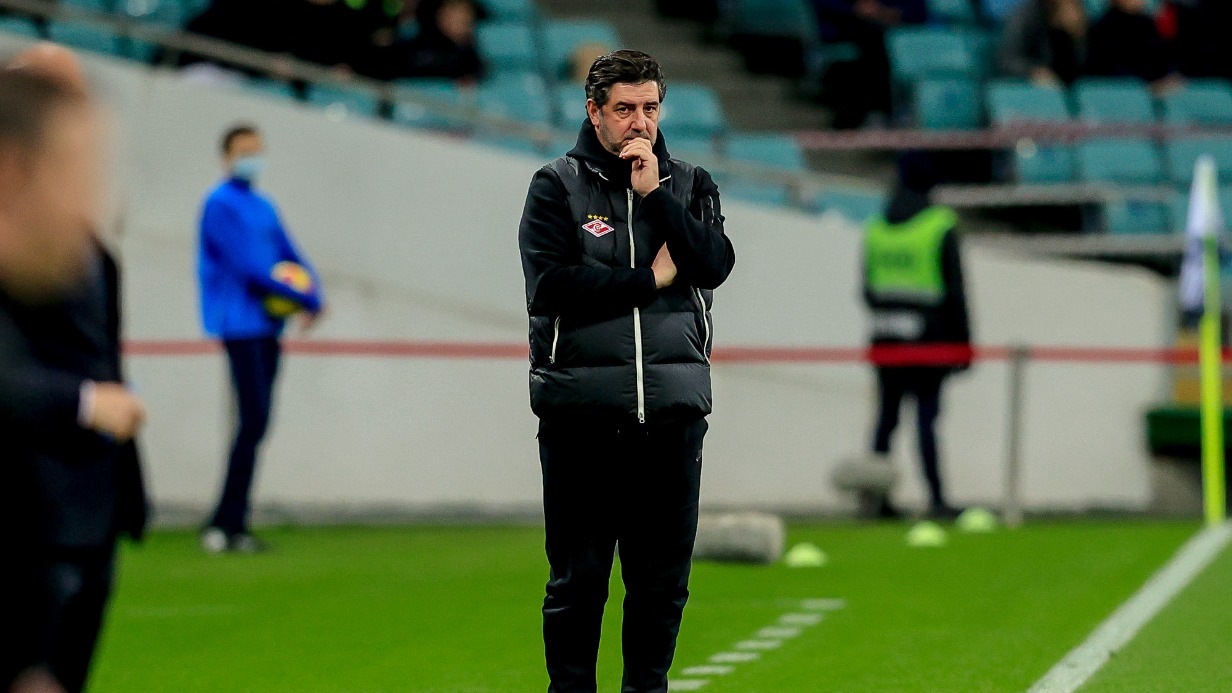 «Спартак» отправил в отставку главного тренера Виторию