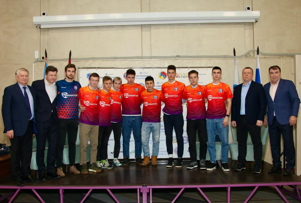 Студенты МИИУЭП выступят на чемпионате России по футзалу