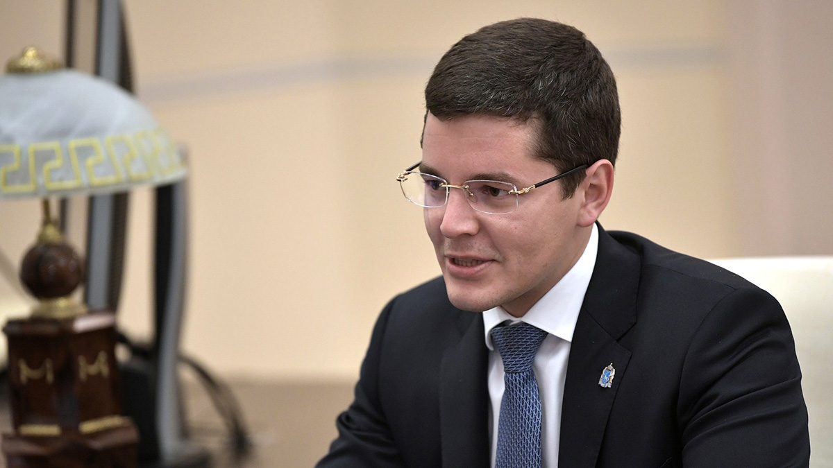 Губернатор ЯНАО пообещал оказать поддержку молодым семьям в жилищном вопросе