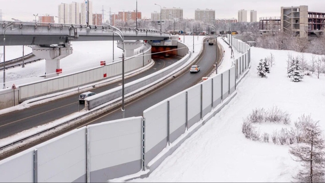 Шумозащитный экран вдоль МКАД установили на северо-востоке столицы
