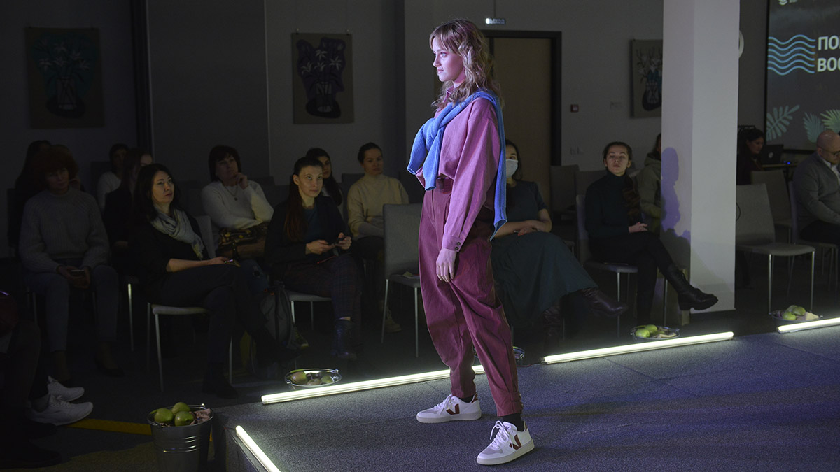 Модный эксперт рассказал, какие тренды появились в 2021 году