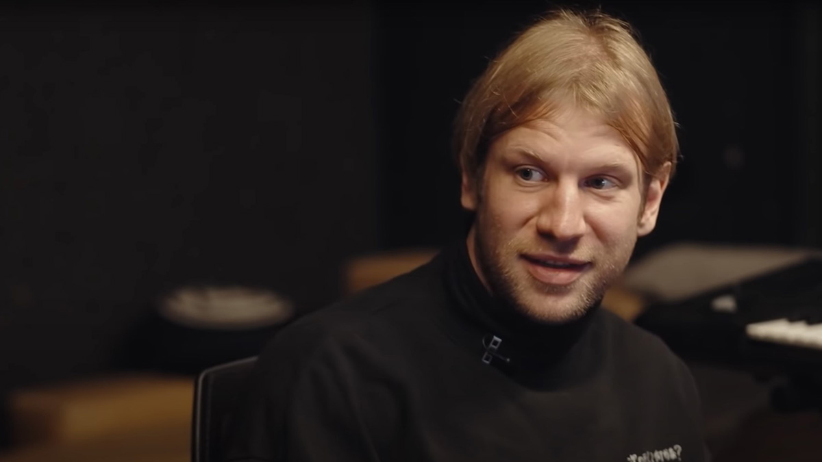 Shot: Брата певца Ивана Дорна разыскивают российские судебные приставы