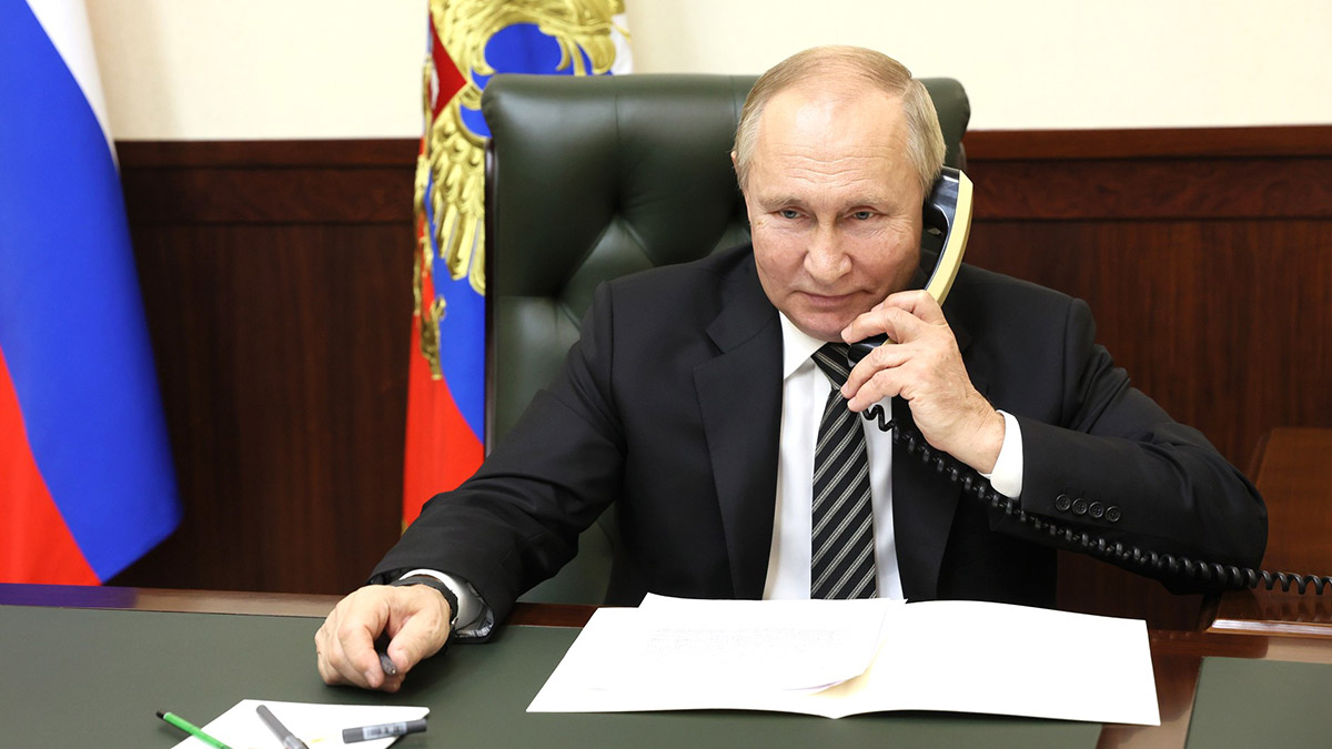 Путин подтвердил открытость России к диалогу с Украиной