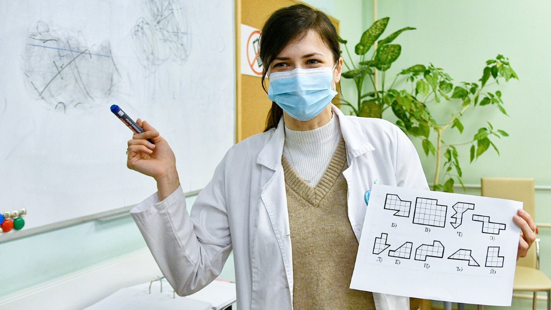 Москвичам рассказали о работе столичной сети клиник памяти