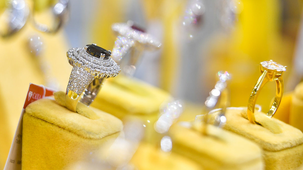 Победительницу конкурса красоты Miss Moscow Mini 2016 обокрали в ресторане в Москве