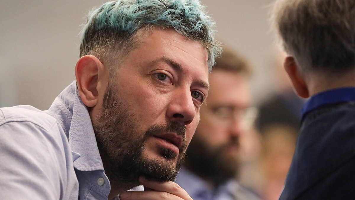 Артемий Лебедев разрешил согражданам спать на работе