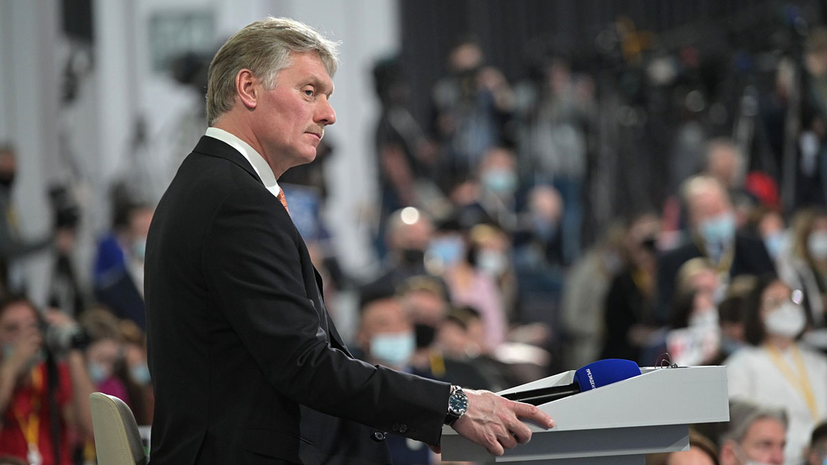 ЕС ввел санкции против Пескова и Усманова из-за операции на Украине