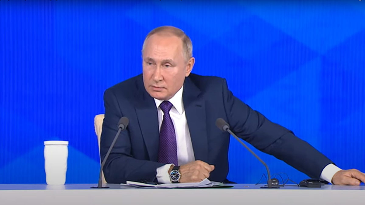 Путин ответил на вопрос Собчак о пытках в колониях 