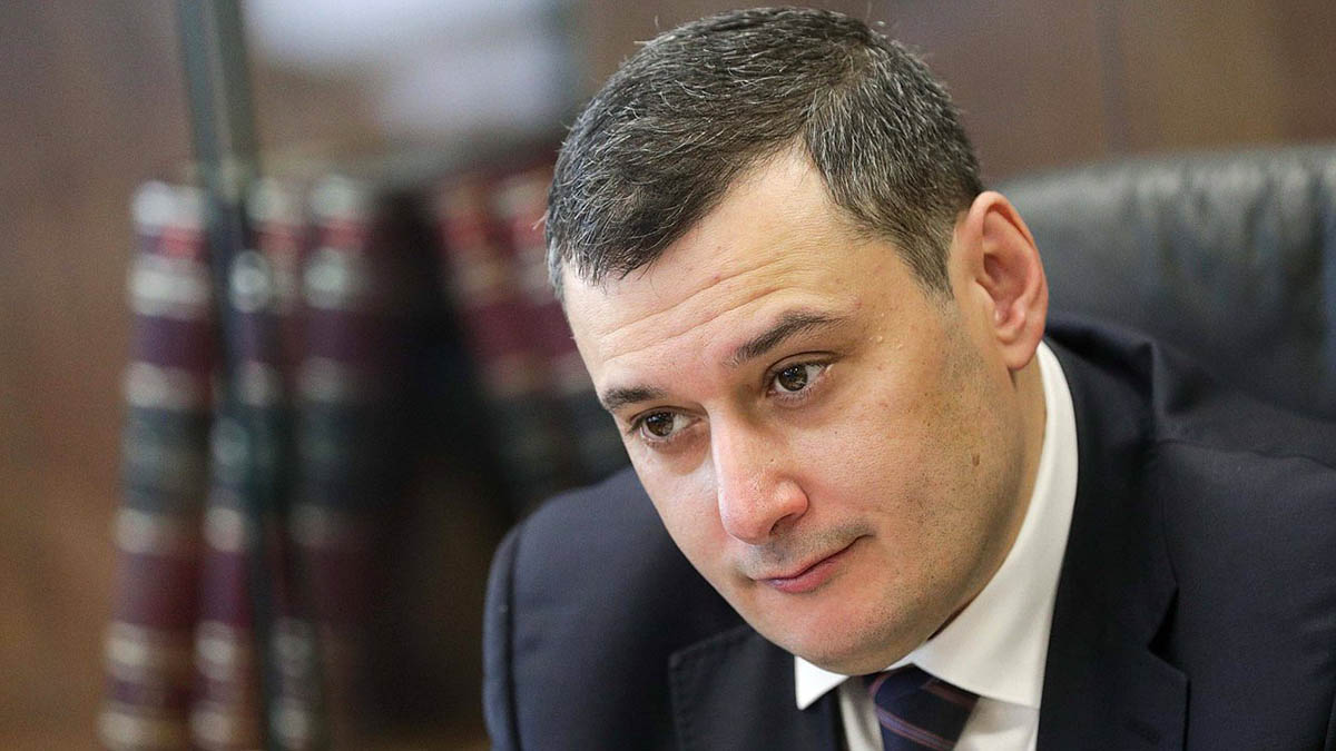 «Нечеловеческое зверство»: Хинштейн прокомментировал удар по интернату в Судже