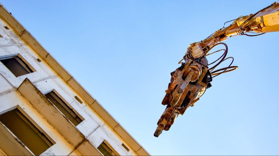 Незаконный самострой демонтировали на юго-востоке Москвы