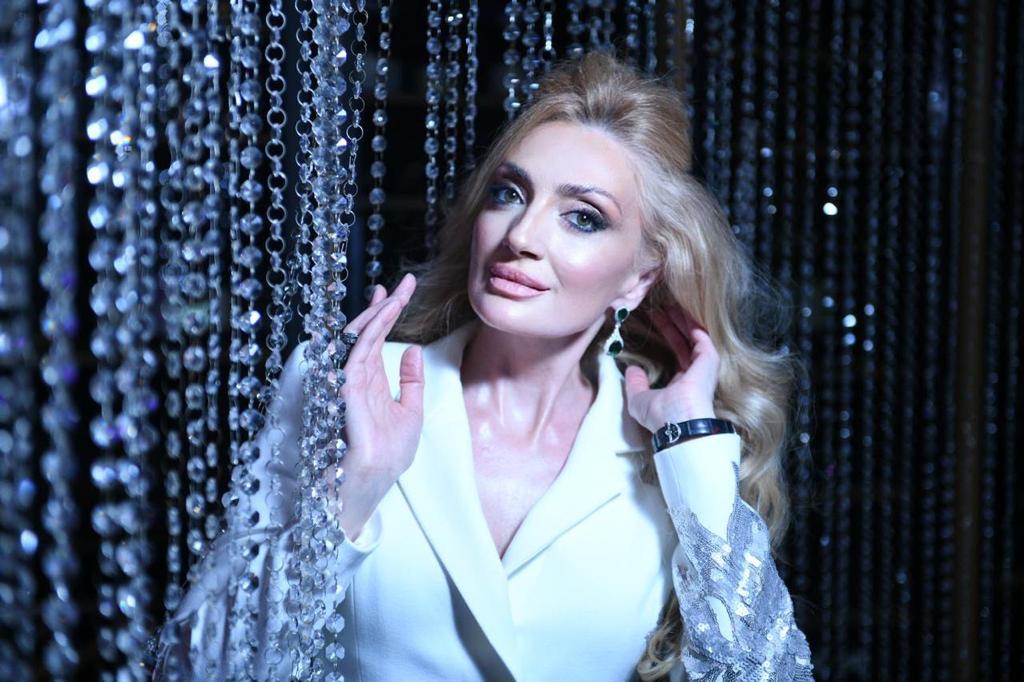 Пластический хирург назвала самые популярные косметические процедуры перед Новым годом