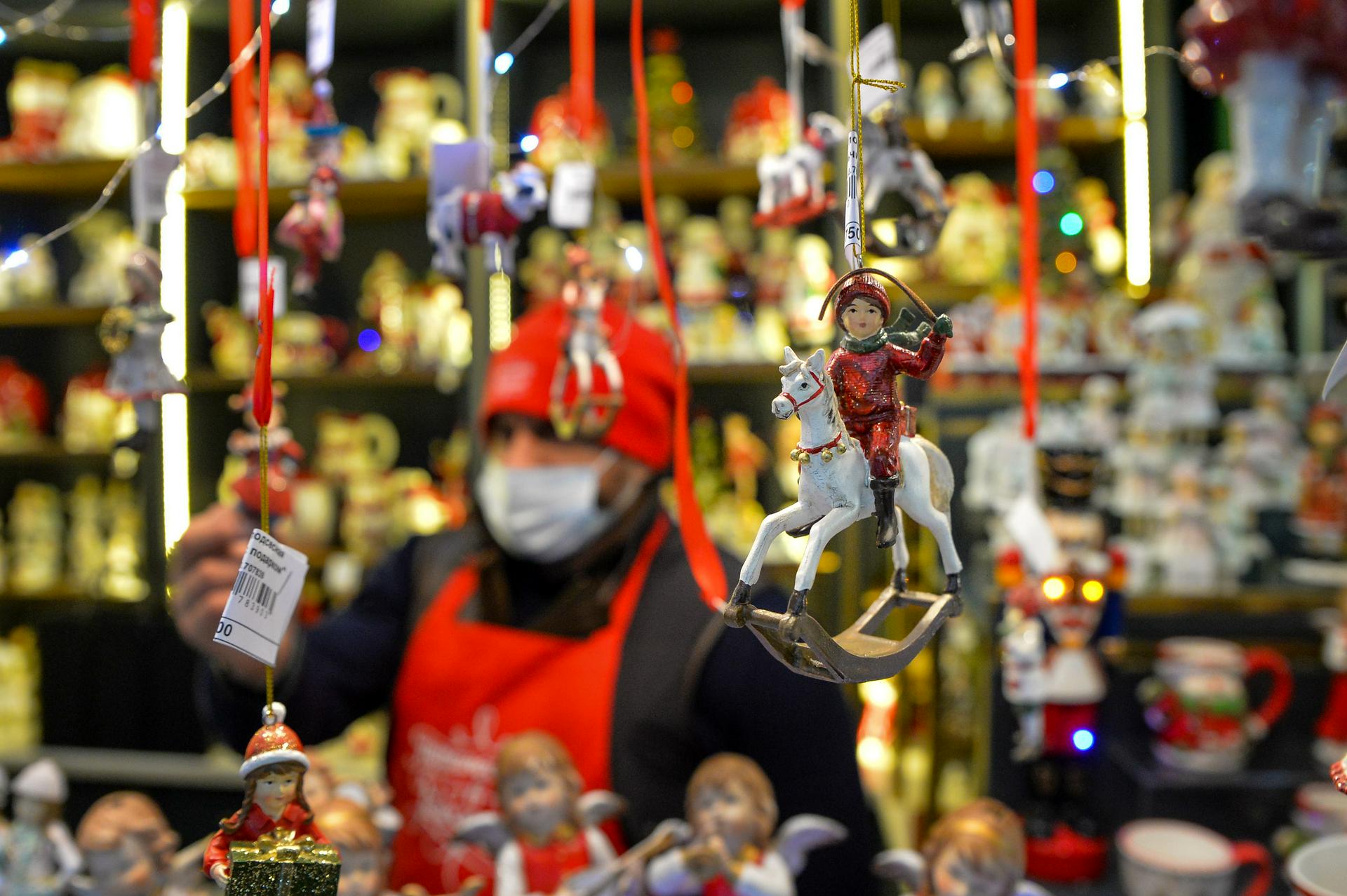 Москвичам рассказали, что можно купить на фестивале «Путешествие в Рождество»