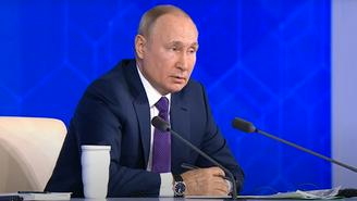 Путин: До переворота на Украине речи о воссоединении Крыма с РФ не шло