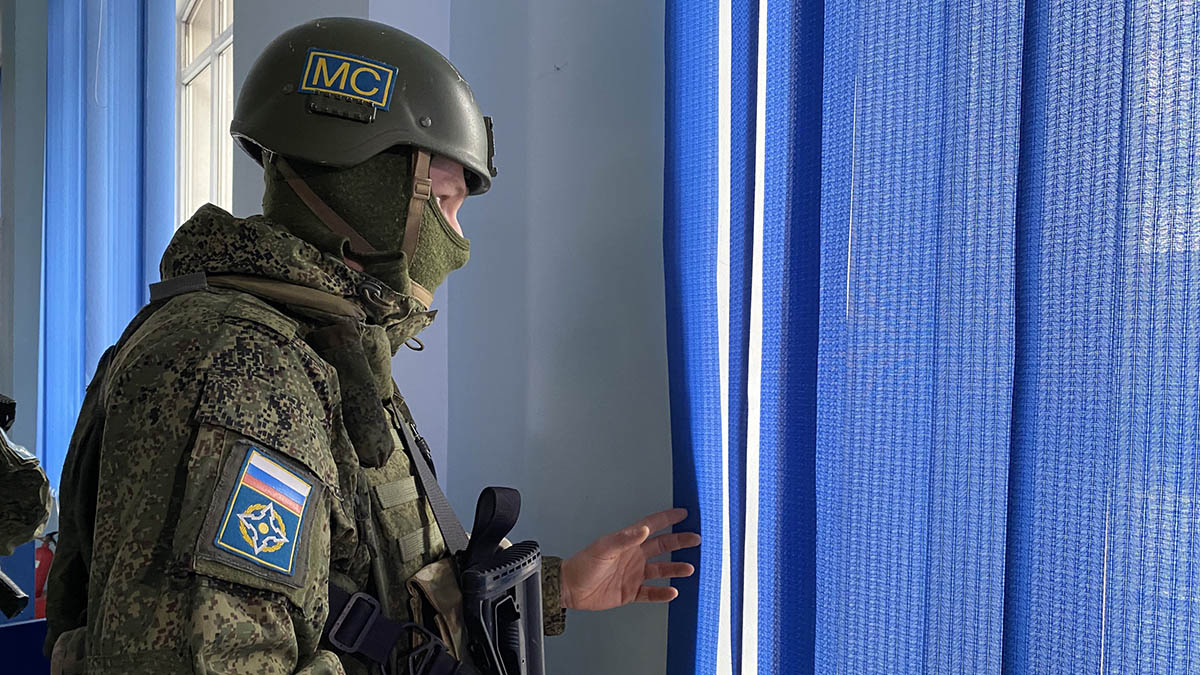 Первые подразделения российских десантников вылетели из Казахстана