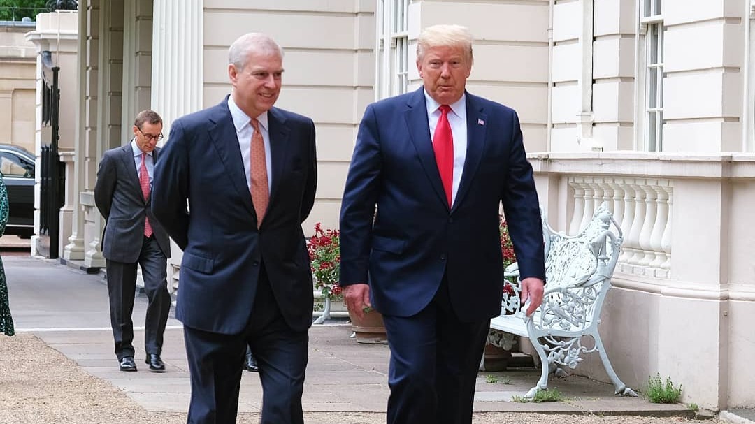 Обвиняемый в изнасиловании принц Эндрю урегулировал иск вне суда