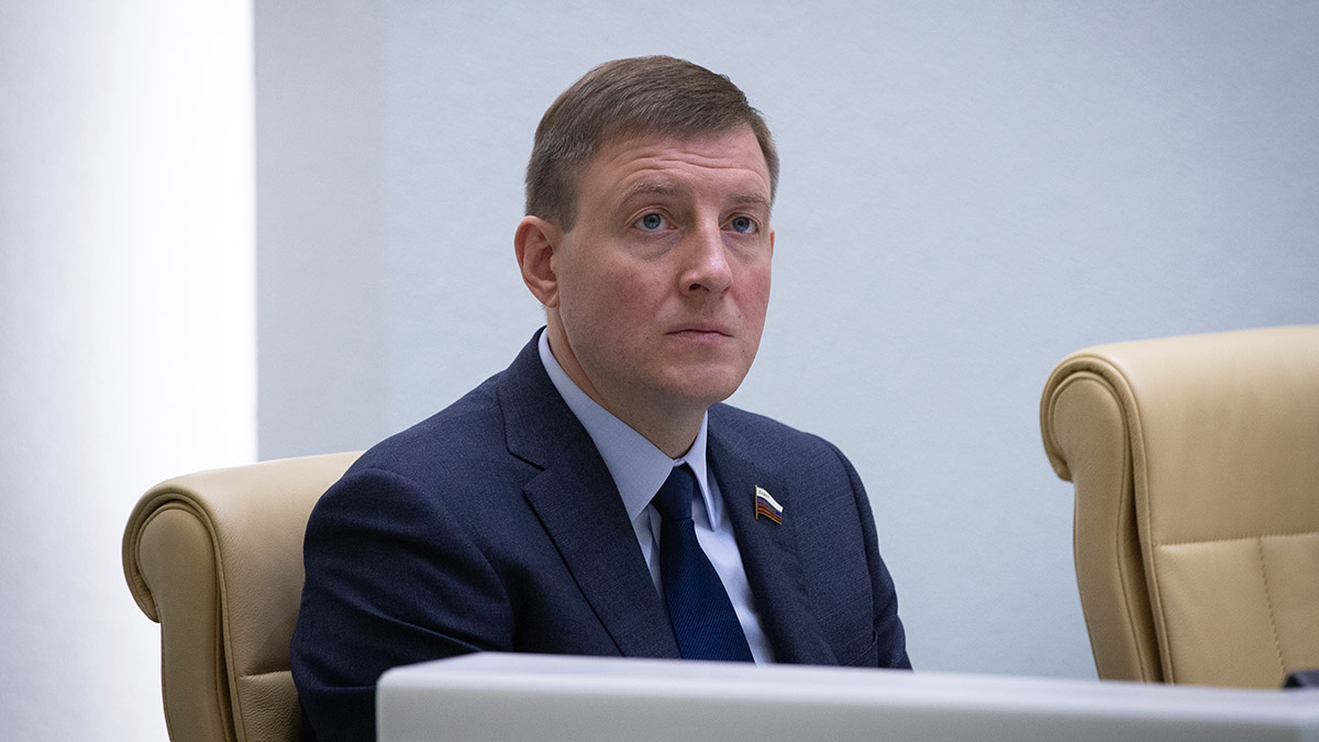 «Состояние тяжелое»: Турчак навестил госпитализированного депутата Сокола