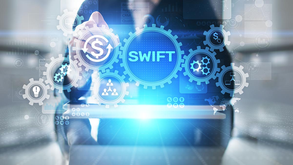 В Госдуме назвали альтернативу SWIFT в России