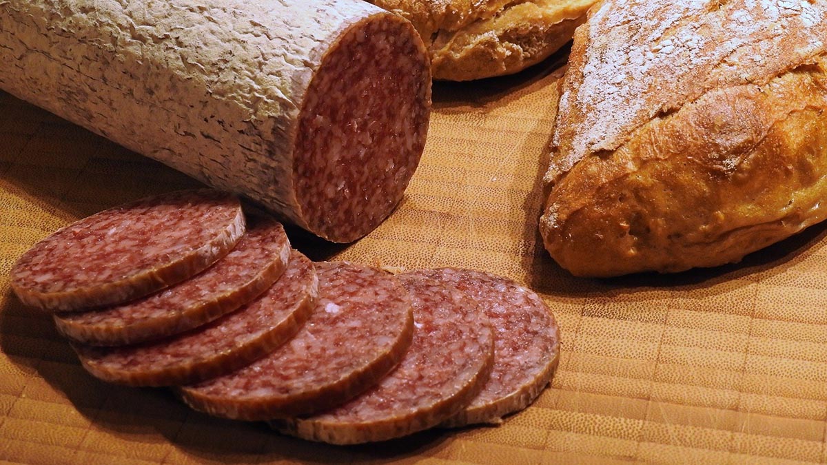 Онколог Киселева рассказала, какие продукты повышают риск рака