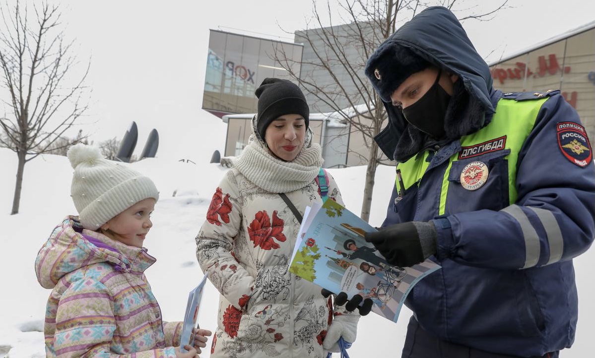 Почти 2000 нарушений ПДД пресекли в Москве в рамках рейда ГИБДД