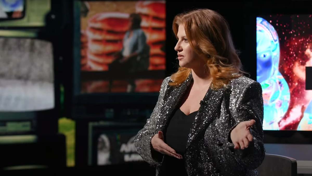 Звездный психолог рассказала, как пыталась исцелить МакSим онлайн 