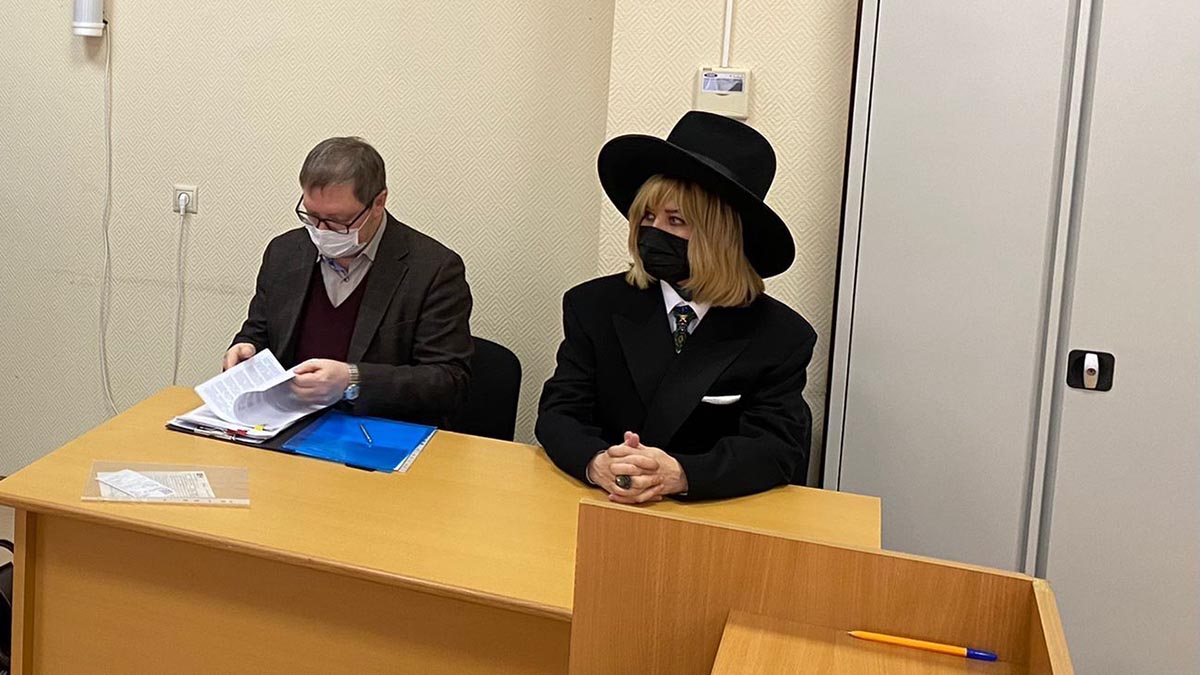 Стилиста Зверева оштрафовали за поздно сданные отчеты о выборах