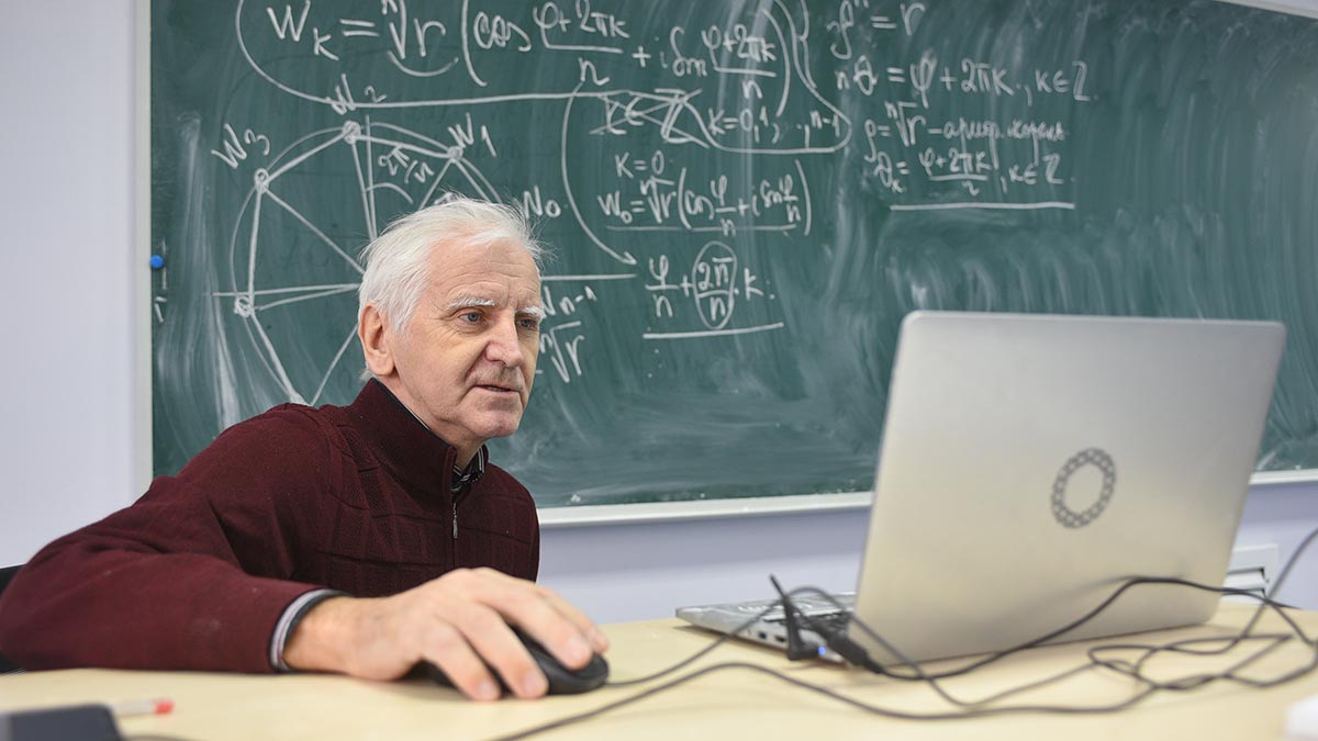 Преподаватели вузов и колледжей повысят квалификацию на строительных объектах Москвы в 2022 году