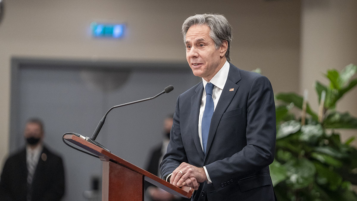 Блинкен заявил, что Россия должна определиться с приоритетами в сфере безопасности