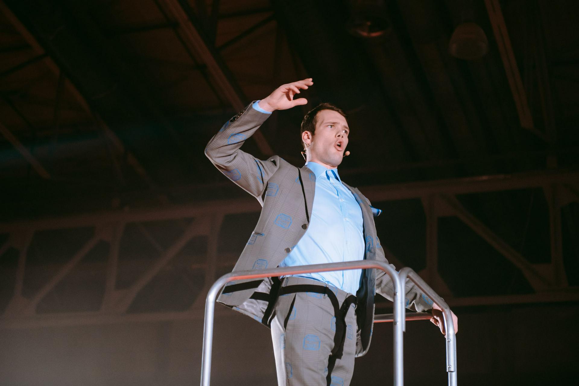 Театр «Практика» представит в Музее Москвы премьеру «Тени великих смущают меня»