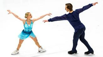 Фигуристы Тарасова и Морозов завоевали серебро в парном катании на Олимпиаде