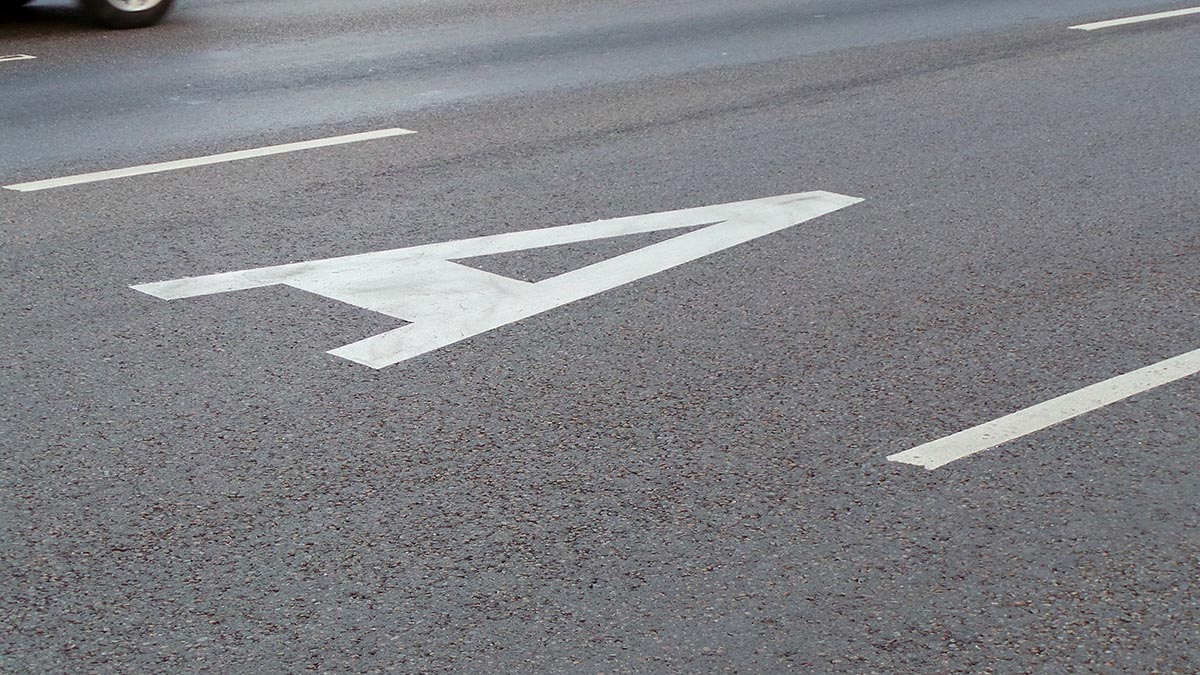 В Москве заработали пять новых выделенных полос для общественного транспорта