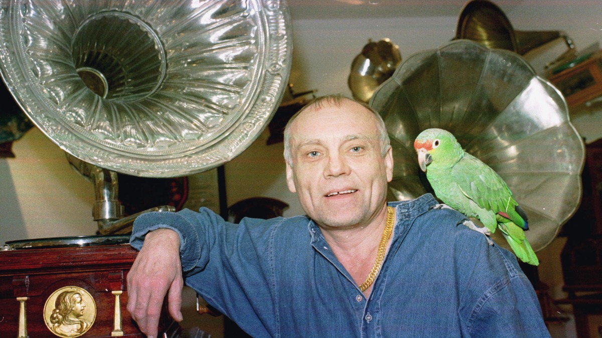 Заслуженный артист России Владимир Дерябкин умер на 73-м году жизни