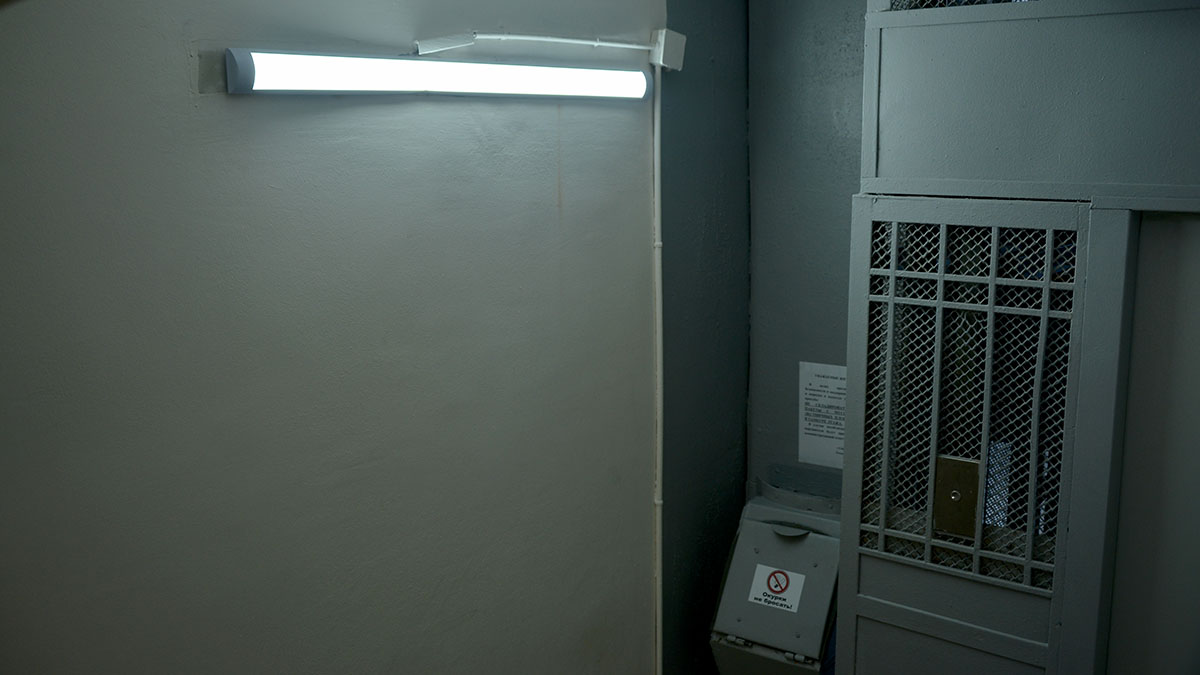 Мужчина выбросил знакомую в мусоропровод в Ростовской области