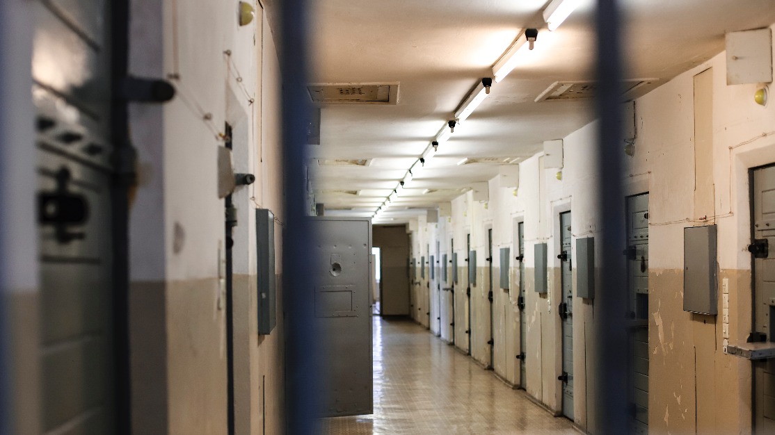 ОНК выразила обеспокоенность из-за роста числа бизнесвумен в столичных СИЗО