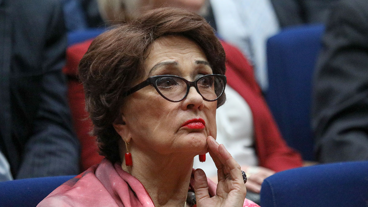 Стали известны подробности о тяжелом состоянии актрисы Зинаиды Кириенко