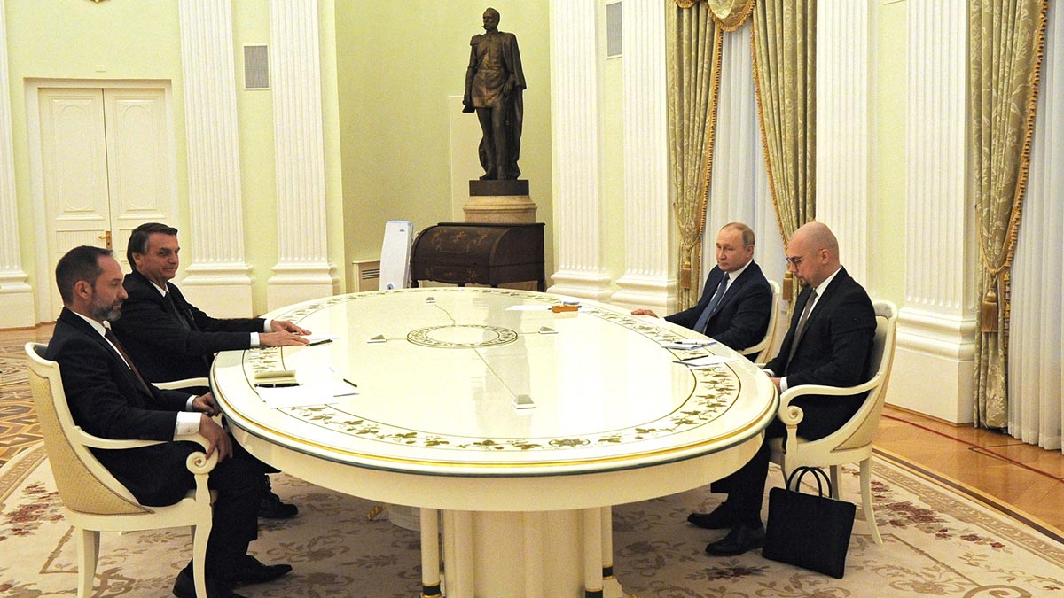 Переговоры Путина и Болсонару начались в Москве