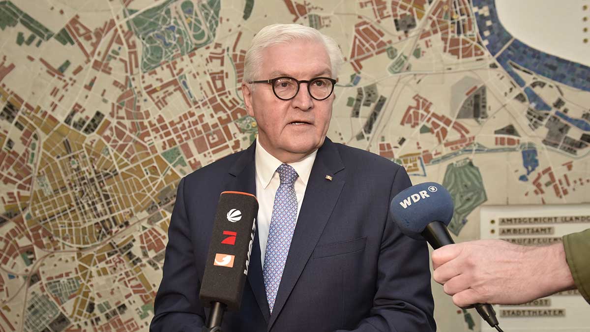 Штайнмайер признал, что антироссийские санкции вредят самой Германии