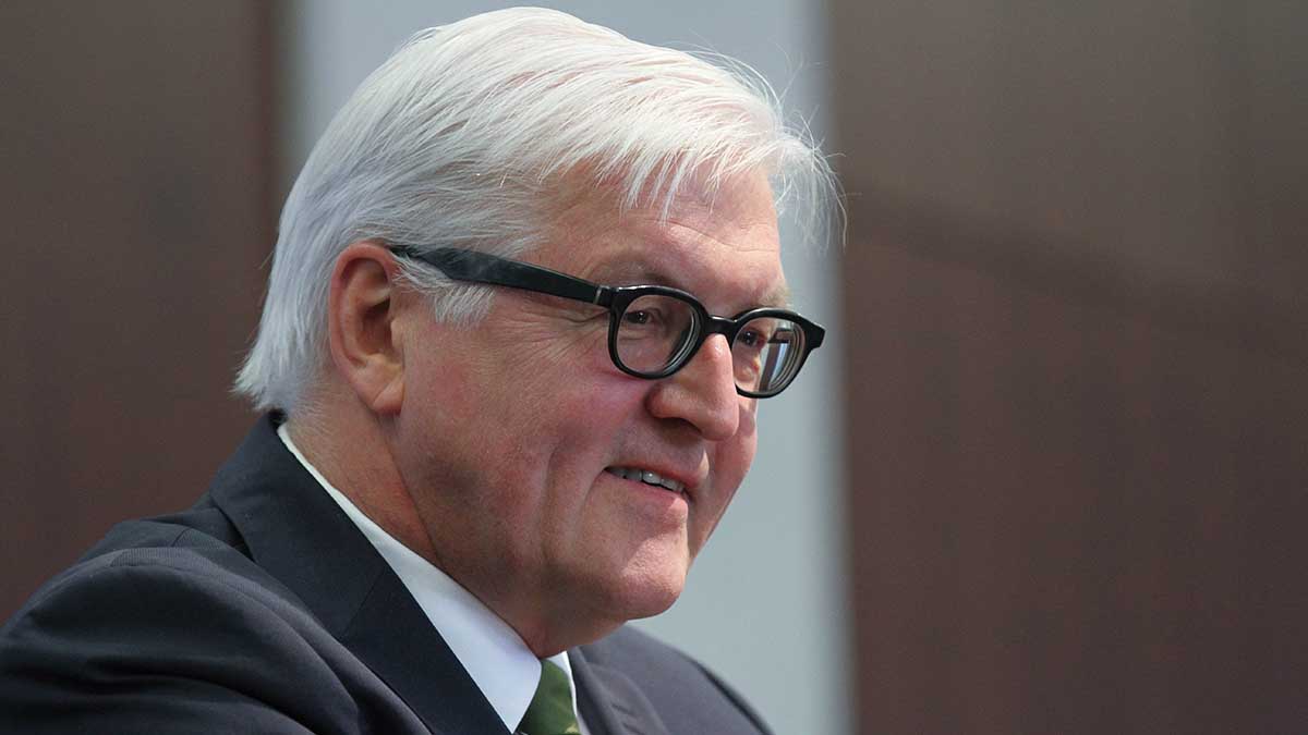 Bild: Зеленский отказался принять Штайнмайера из-за его связей с Россией