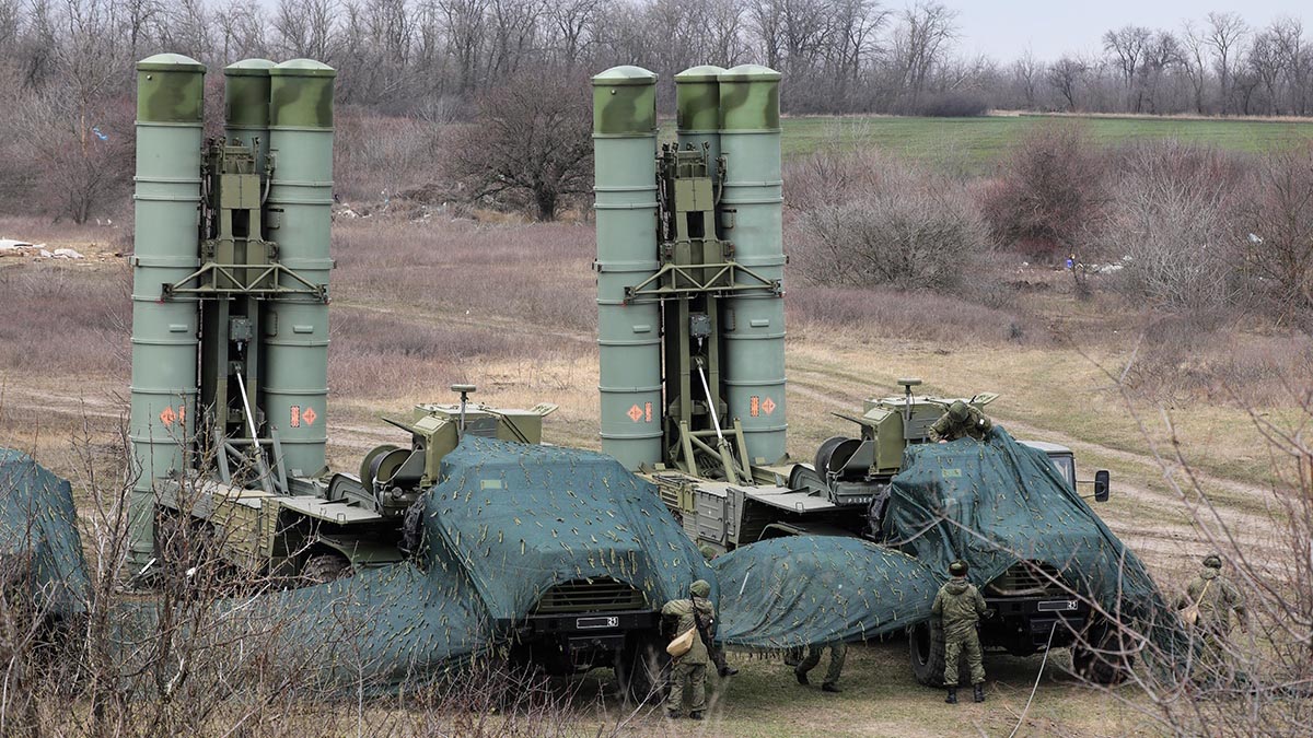 МИД России заявил об отсутствии планов по вторжению на Украину