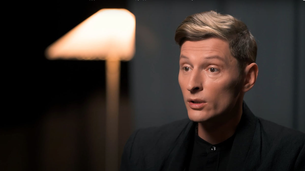 Активистка из Казахстана подаст в суд на Павла Волю, который высмеял ее фото в эфире Comedy