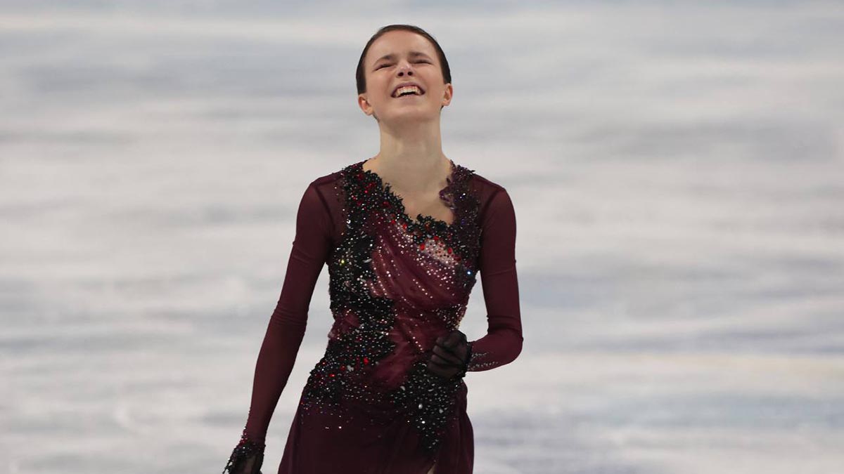 Эксперты поделились впечатлениями от триумфального проката российских фигуристок