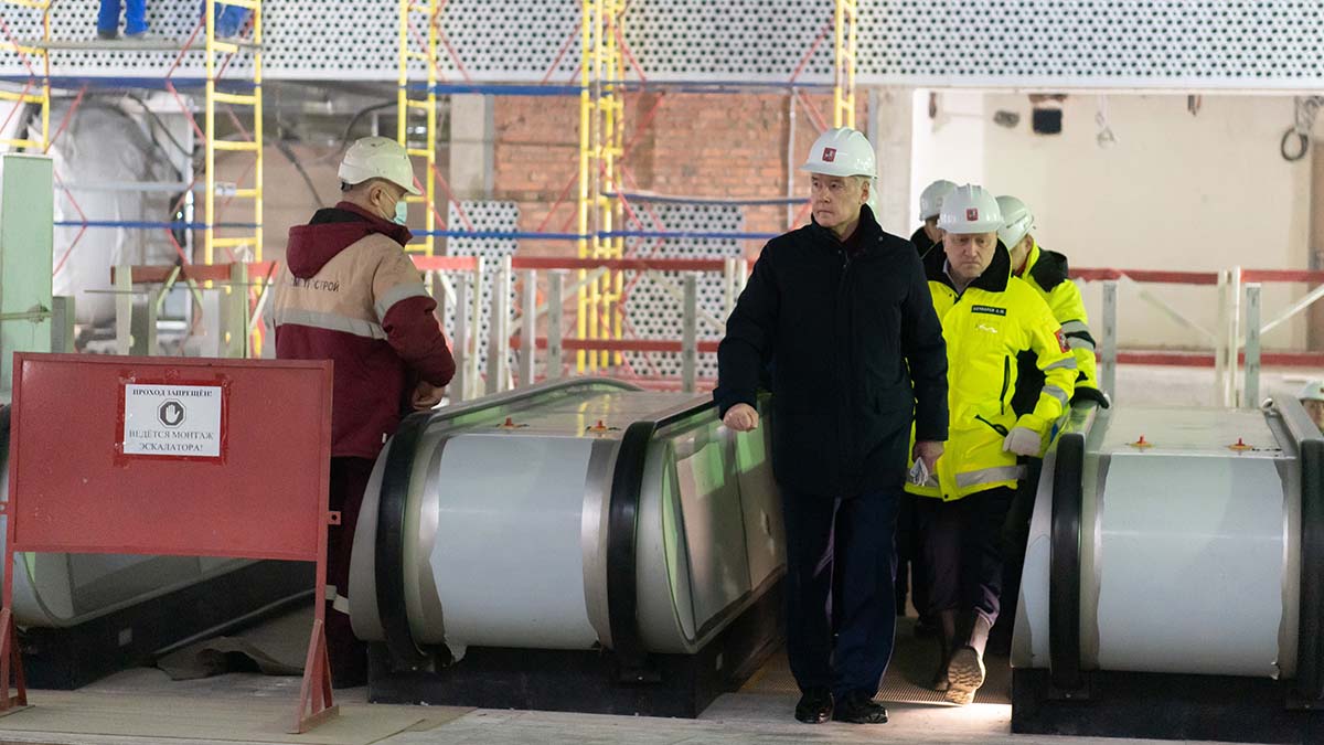 Сергей Собянин осмотрел ход строительства станции БКЛ метро «Марьина Роща»