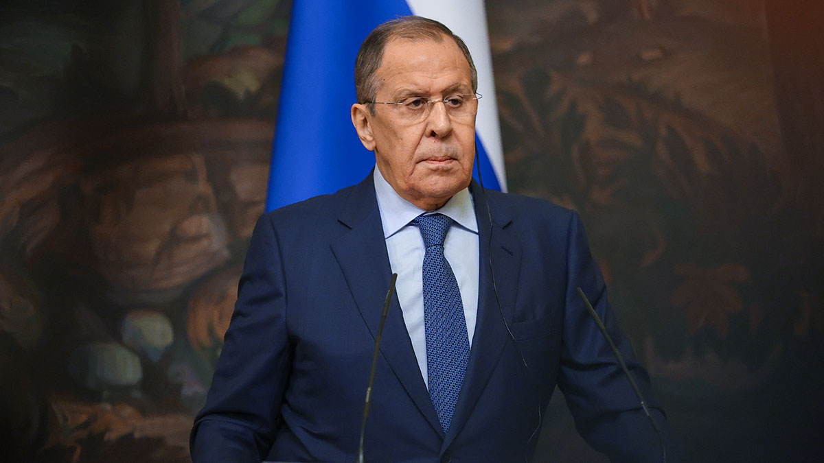 Лавров прокомментировал возможное получение Украиной статуса кандидата в ЕС