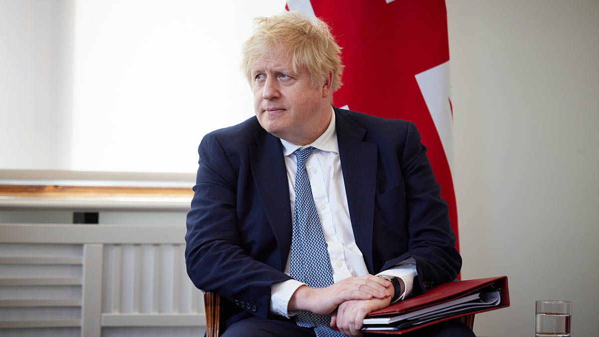 Джонсон заявил о введении санкций против лиц, которые «поддерживают военную машину РФ»