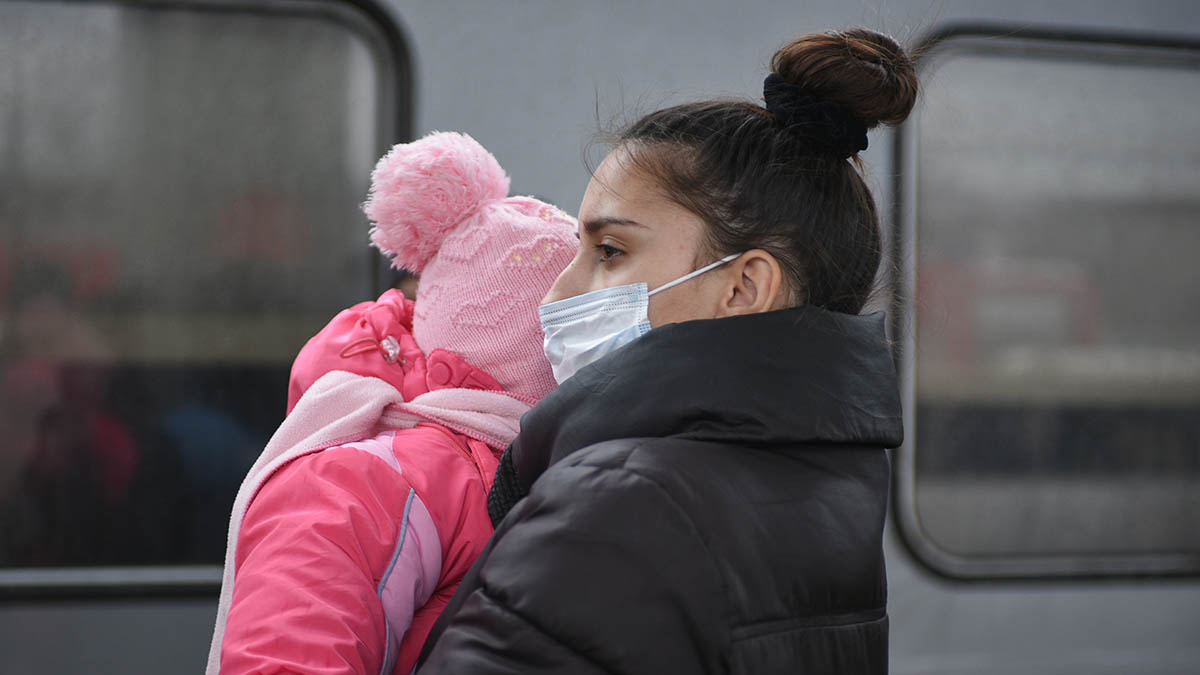 Граждане из ЛДНР могут бесплатно вакцинироваться в подмосковных лагерях для беженцев