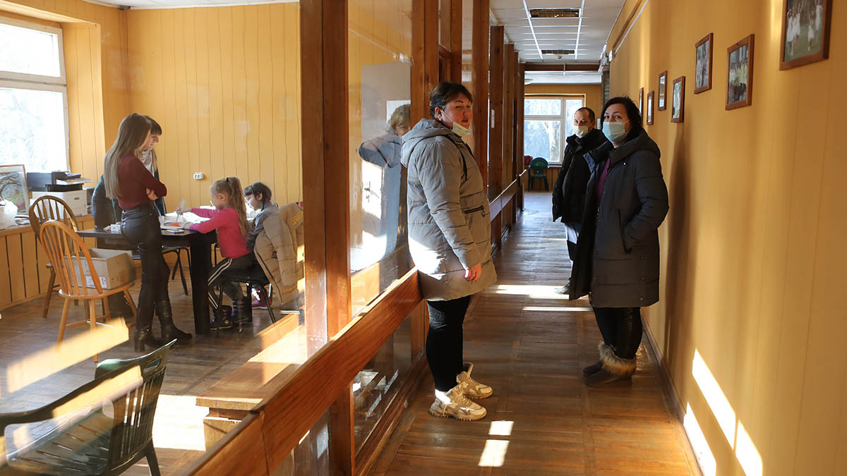 Российские военные доставили жителям Украины 30 тонн гуманитарной помощи