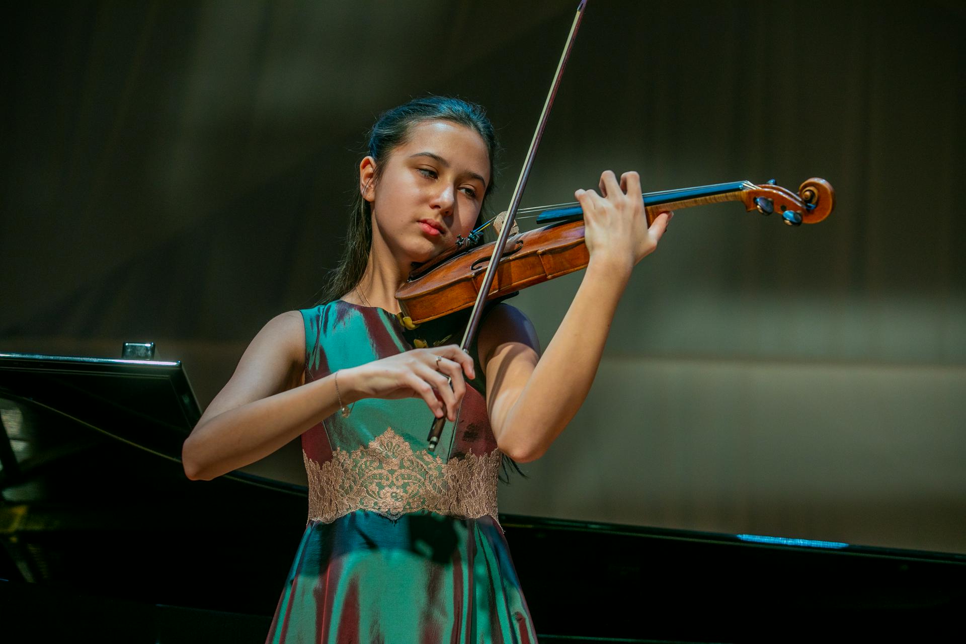 Правнучка Мусы Джалиля Елизавета Малышева-Джалиль выступила на фестивале