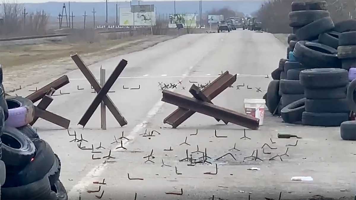 Другой мир: общественники назвали способы борьбы с фейками о спецоперации на Украине