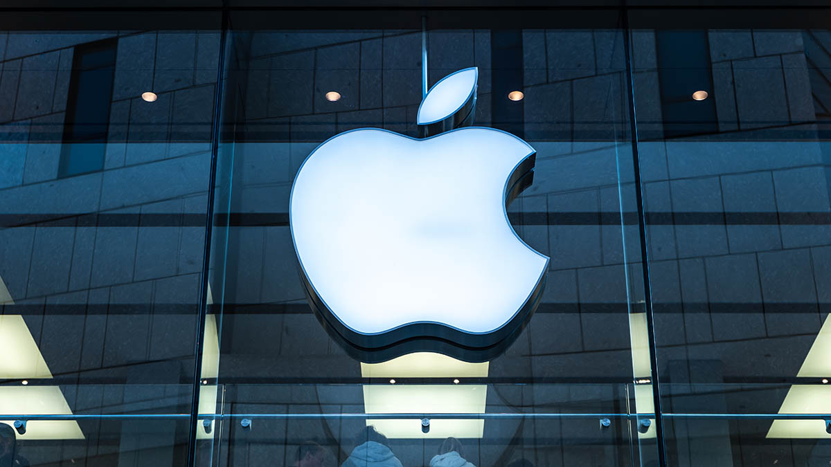 Bloomberg: Apple планирует представить ноутбук с сенсорным дисплеем в 2025 году