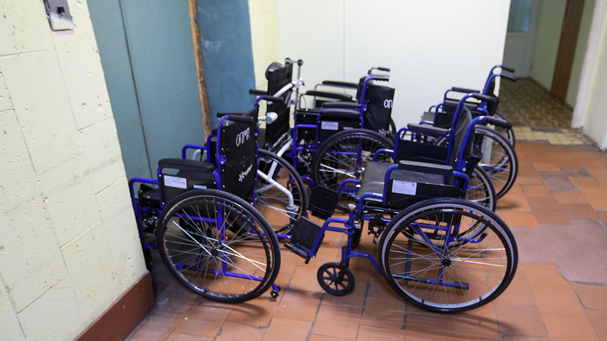 Минтруд предложил сделать обязательной лицензию для домов-интернатов